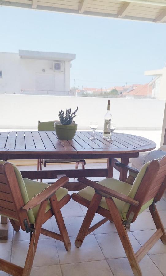 Holiday & Business Furnished Apartments มิทิคาส ภายนอก รูปภาพ