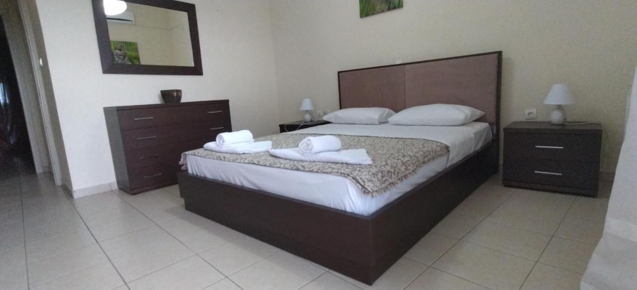 Holiday & Business Furnished Apartments มิทิคาส ภายนอก รูปภาพ